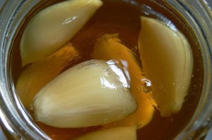мед и чесън при настинка